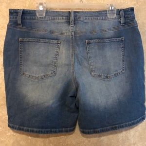 Women’s Maurices Shorts